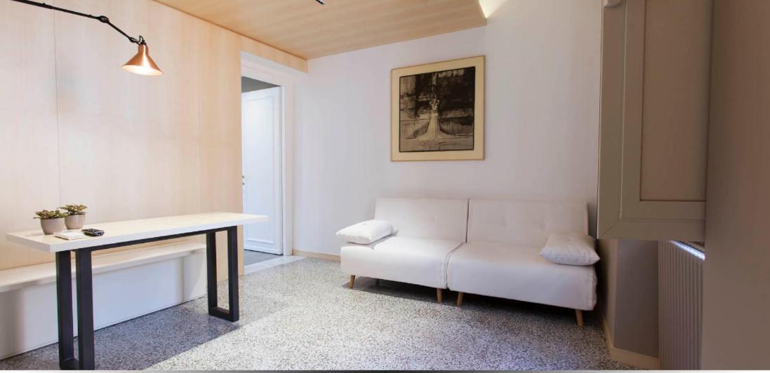 Casa Vacanze Al Corso Apartment Rome Exterior photo